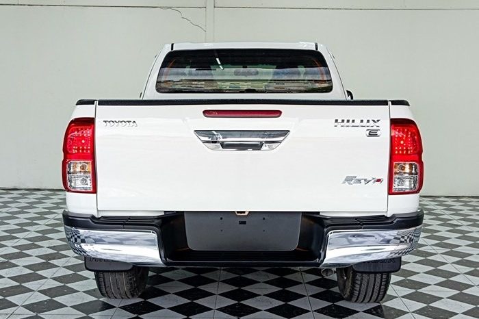 Toyota Smart Cab 4WD MT 2019 full