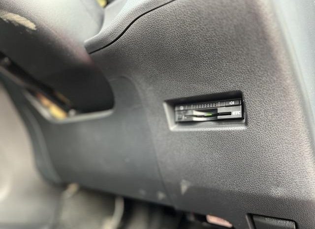 Toyota Ractis G 2013 full