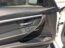 BMW 330e iPerformance 2017 full