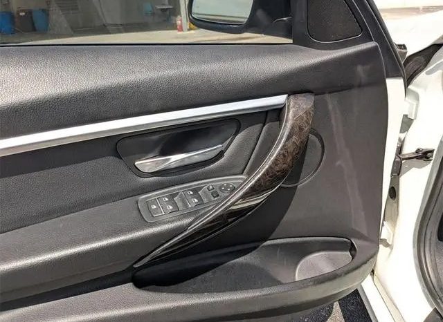 BMW 330e iPerformance 2017 full