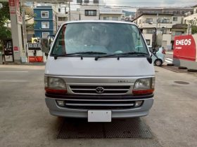 Toyota Hiace Van 2000