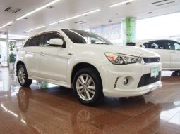Mitsubishi RVR Roadest G 2012 full