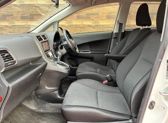 Toyota Ractis G 2013 full