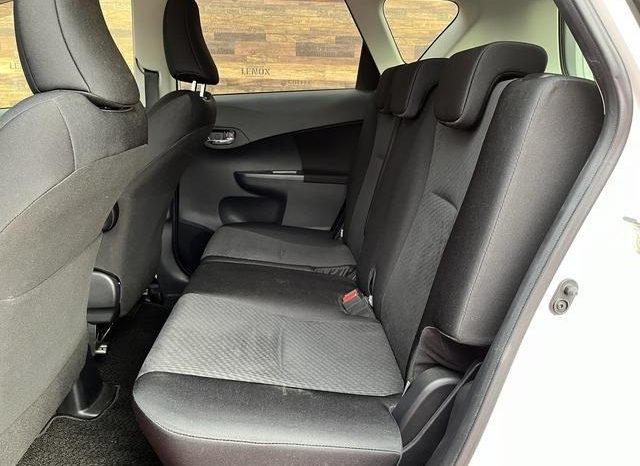 Toyota Ractis G 2013 full