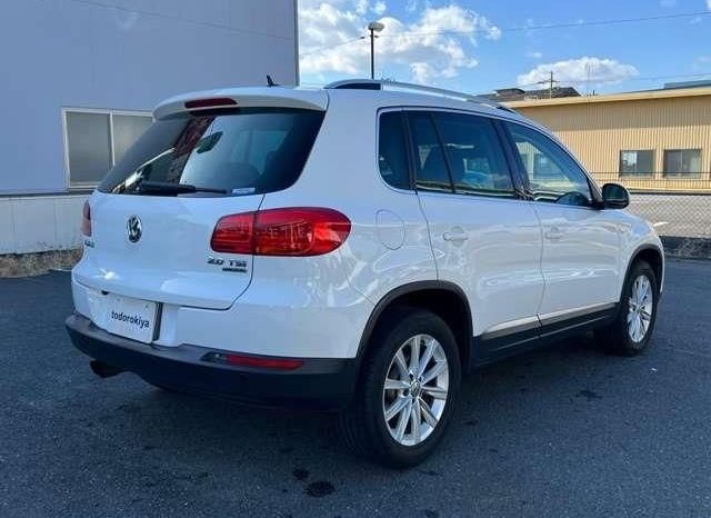 Volkswagen Tiguan Sports & Style full