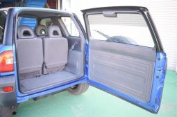 Toyota RAV4 L 1995 full