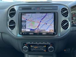 Volkswagen Tiguan Sports & Style full