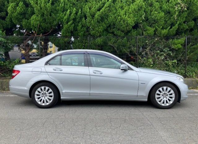 Mercedes-Benz C-Class C200 Blue Efficiency 2010 full