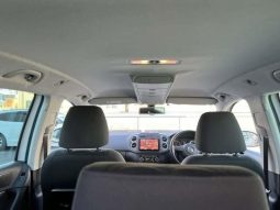 Volkswagen Tiguan Sports & Style full