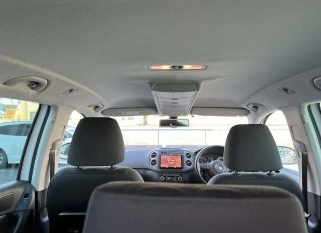 Volkswagen Tiguan Sports & Style full