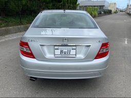 Mercedes-Benz C-Class C200 Blue Efficiency 2010 full