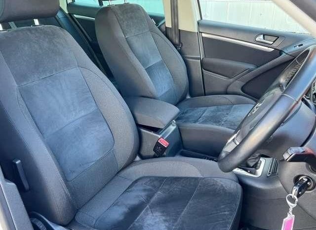 Volkswagen Tiguan Sports & Style full