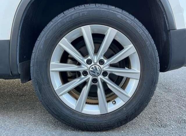 Volkswagen Tiguan Sports & Style full