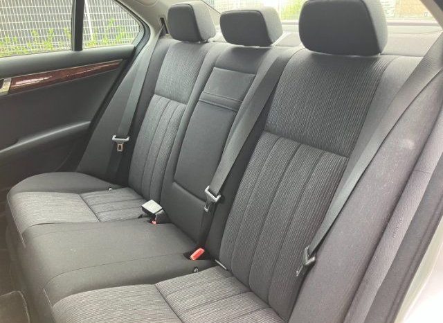 Mercedes-Benz C-Class C200 Blue Efficiency 2010 full