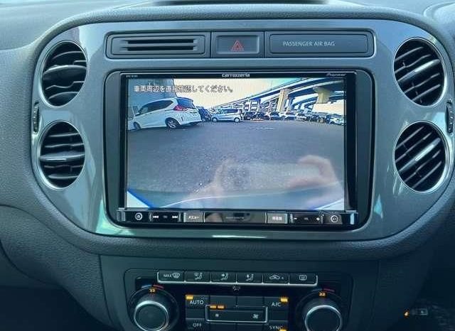 Volkswagen Tiguan Sports & Style full