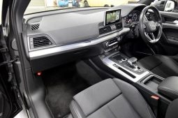 Audi Q5  TFSI Quattro Sports S Line 2018 full