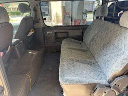 Toyota Hiace Van 2000 full
