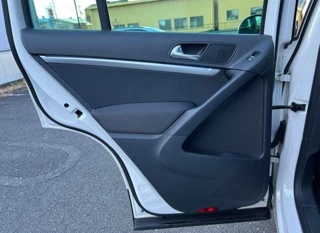 Volkswagen Tiguan Sports & Style full