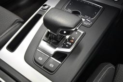 Audi Q5  TFSI Quattro Sports S Line 2018 full