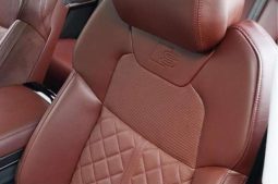 Audi A8 55TFSI Quattro 2019 full