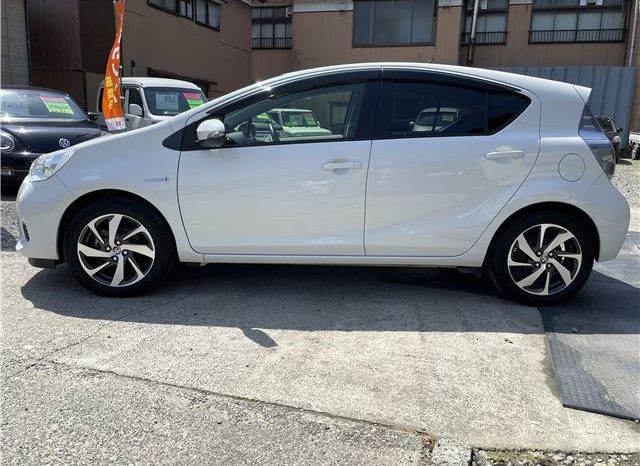 Toyota Aqua 2014 full