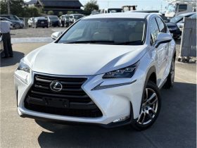 Lexus NX NX200t Version L 2016