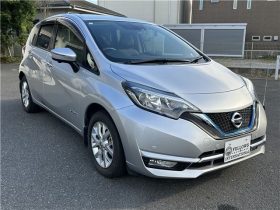 Nissan Note e-POWER Medalist 2016