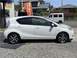 Toyota Aqua 2014 full