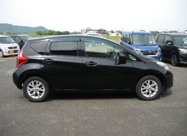 Nissan Note X V Selection + Safety 2015 full
