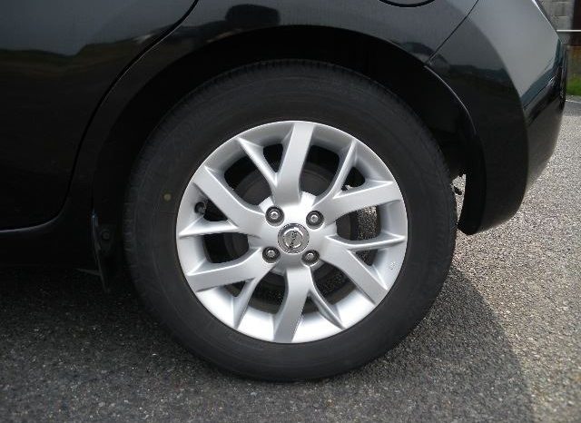 Nissan Note X V Selection + Safety 2015 full