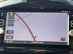 Nissan Juke 15RX_V Urban Sele Personalization 2017 full