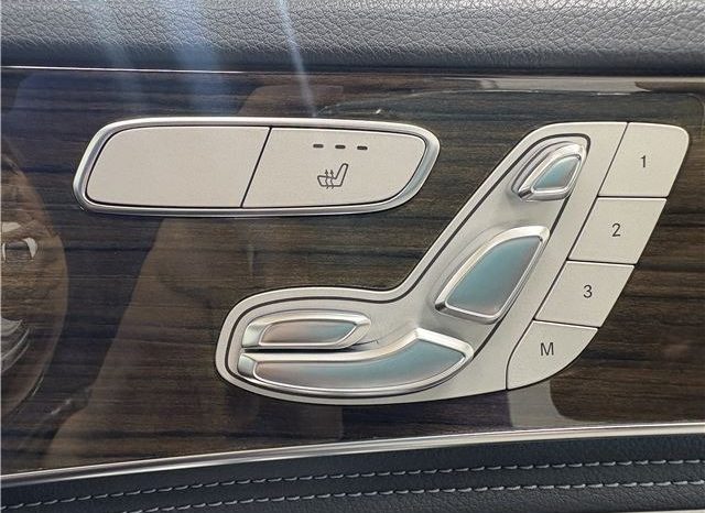 Mercedes-Benz C-Class C200 Avantgarde 2014 full