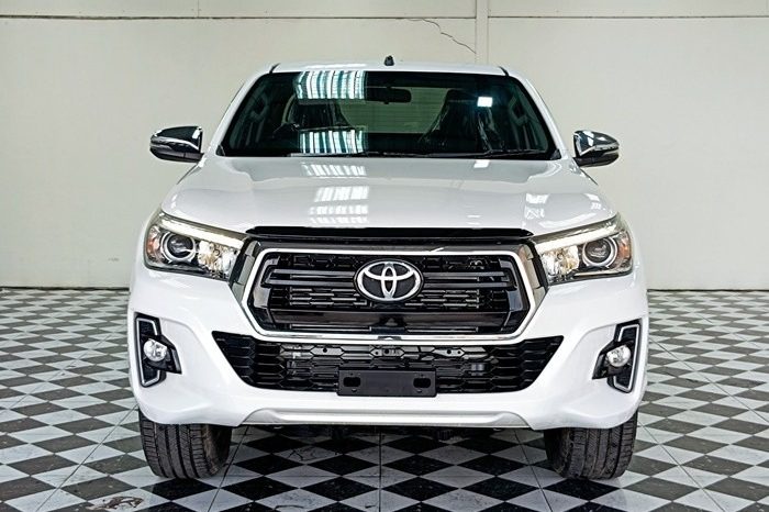 Toyota Smart Cab 4WD MT 2019 full