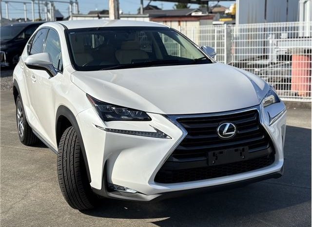 Lexus NX NX200t Version L 2016 full