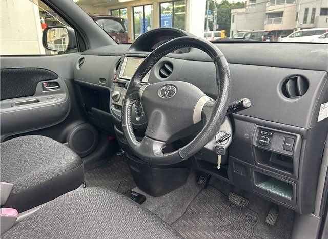 Toyota Sienta DICE 2012 full