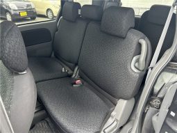 Toyota Sienta DICE 2012 full