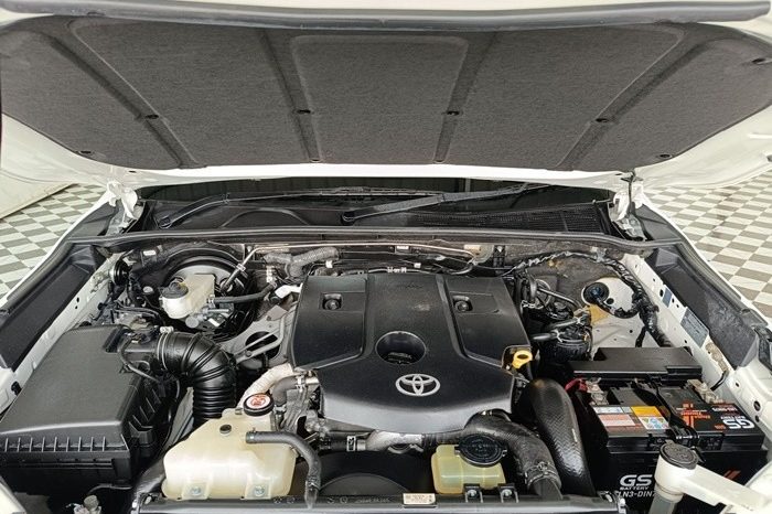 Toyota Smart Cab 4WD MT 2019 full