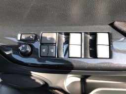 Toyota Hilux Revo Z 2024 full