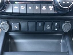 Toyota Hilux Revo Z 2024 full