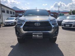 Toyota Hilux Revo Z 2024 full