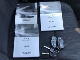 Toyota Hilux Revo Z 2024 full