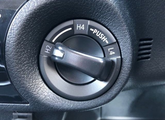 Toyota Hilux Revo Z 2024 full