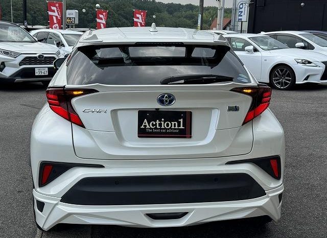 Toyota C-HR G 2019 full