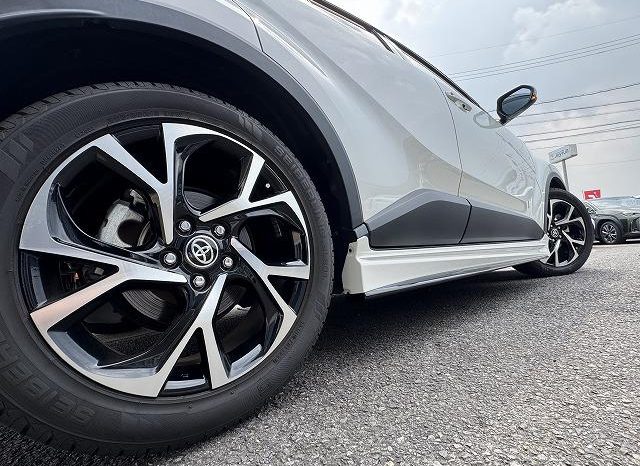 Toyota C-HR G 2019 full