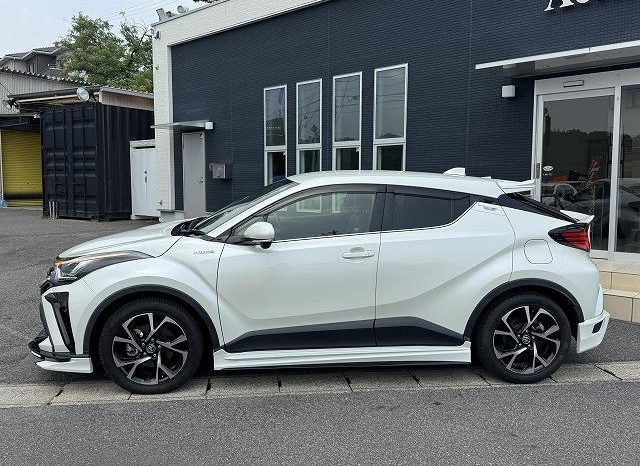 Toyota C-HR G 2019 full