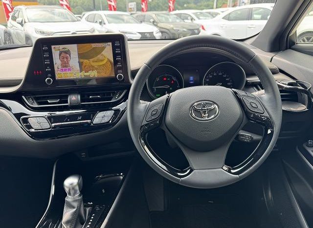 Toyota C-HR G 2019 full