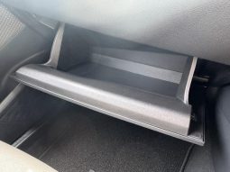 Toyota C-HR G 2019 full