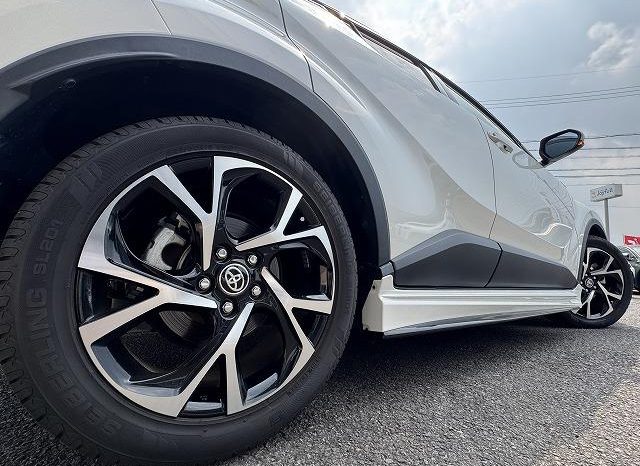 Toyota C-HR G 2019 full