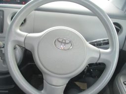 Toyota Sienta X limited 2010 full