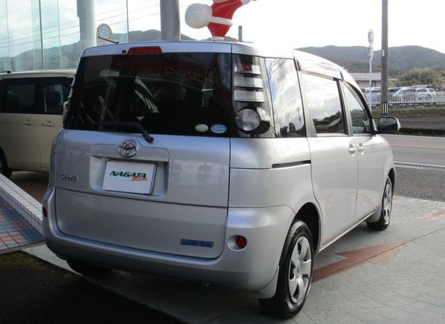 Toyota Sienta X limited 2010 full